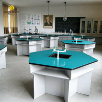 Meuble de laboratoire OEM ODM en panneau de résine, poste de travail central pour six personnes avec évier et tiroir pour laboratoire chimique