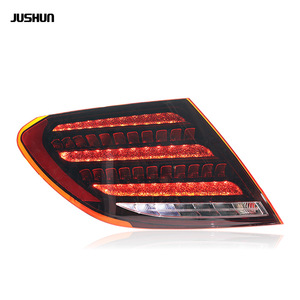 Feux arrière LED Jushun pour Mercedes Benz Classe C W204 version diamant rouge fumé noir 12V - Product Image 2