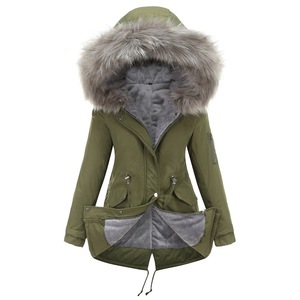 Manteau bouffant épais d'hiver pour femmes grande taille avec logo personnalisé <span class=keywords><strong>veste</strong></span> parka chaude doublée en polaire avec capuche en <span class=keywords><strong>fourrure</strong></span> - Product Image 1