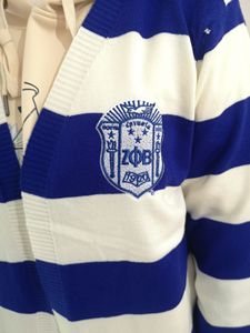 Maglione da donna personalizzato nuovo blu e bianco 1920 signore ricama maglione Cardigan lungo Zeta Phi Beta a righe a contrasto - Product Image 5