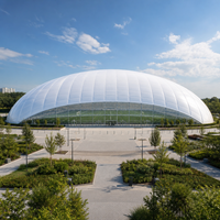 Membrane architecturale tendue pour dôme sportif, matériau de toiture en tissu enduit de PVC pour arène de football à grande portée