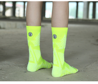 Chaussettes Elite en coton pour femmes, pour le fitness, le yoga et le basket-ball, avec logo personnalisé, pour vélo de route et sport, avec style de piste à la mode
