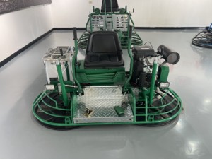 Machine à flotteur de béton à moteur à essence à haut rendement truelle motorisée - Product Image 3