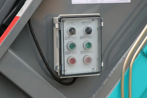 5-20 CBM <span class=keywords><strong>compactor</strong></span> Xe tải rác trên bộ phận cơ thể máy nén - Product Image 4