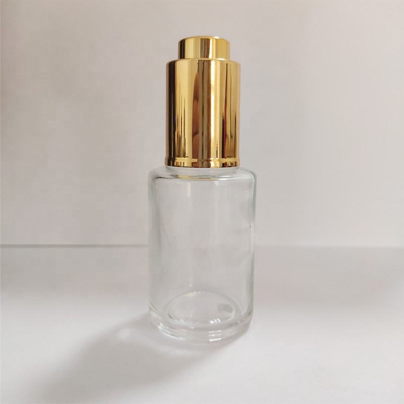 Clair avec compte-gouttes d'or