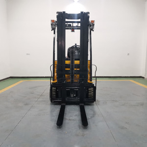 Carretilla elevadora eléctrica del fabricante Carretilla elevadora de tres ruedas de 2 toneladas con <span class=keywords><strong>motor</strong></span> de CA alimentado por batería Mini carretilla elevadora personalizada al por mayor - Product Image 2