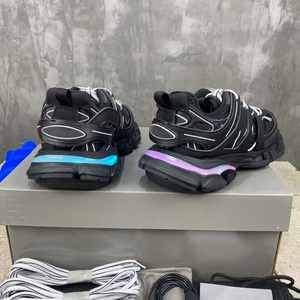 Zapatos Deportivos de Piel Auténtica Transpirables Retro con Cordones de Diseñador de Moda, con Diseño de Amortiguación LED, Zapatos de Fútbol para Hombre - Product Image 6