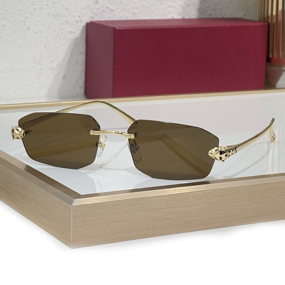 Marco dorado marrón