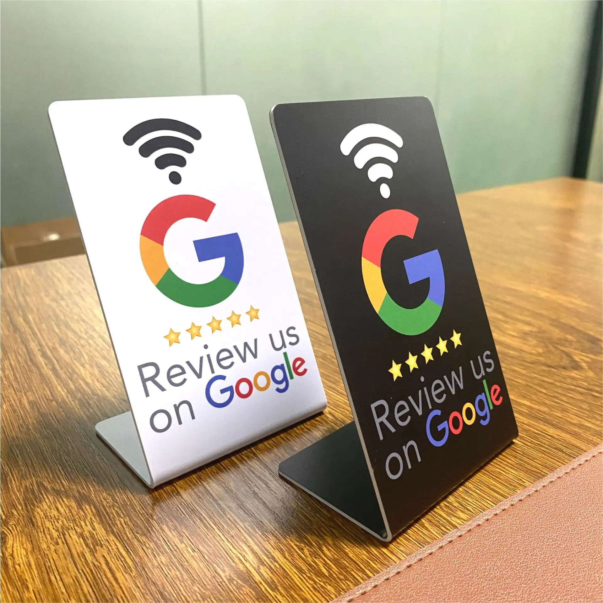 Özel QR kodu RFID akrilik NFC Google standı NTAG213 masa standı Google İnceleme standı