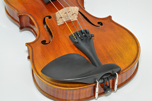 Violín Avanzado de Fábrica China 4/4-1/8, Violín de Madera Maciza con Arco de Fibra de Carbono (AVL320H) - Product Image 4