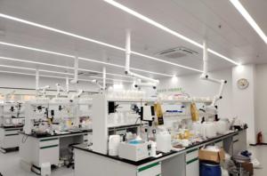 ผงซิลิกาชนิดดูดซับน้ำ DIMETHICON/VINYL DIMETHICON CROSSPOLYMER ยี่ห้อ QIFU ความบริสุทธิ์ 99% บรรจุภัณฑ์ 20 กก./ถัง ใช้สำหรับทำอิมัลชั่น - Product Image 3