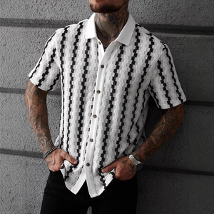 Nuova <span class=keywords><strong>Camicia</strong></span> Estiva da Uomo 2026 a <span class=keywords><strong>Maniche</strong></span> <span class=keywords><strong>Corte</strong></span> in Maglia a <span class=keywords><strong>Quadri</strong></span> con Perline, Stile Vintage, Versatile e Casual - Product Image 1