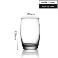 Ensemble de verres transparents élégants, parfaits pour Instagram, pour la photographie culinaire, la photographie de boissons et la décoration de cuisine moderne