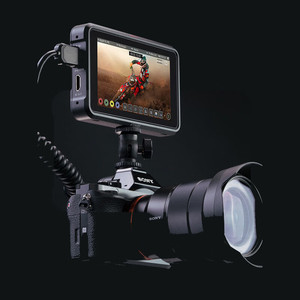Moniteur enregistreur Atomos Ninja V 4K 60p ProRes Raw pour appareil photo hybride avec entrée HDMI et écran LED - Product Image 1