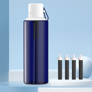 Botellas de agua con filtro de carbón activado reutilizables aisladas con pajitas sin BPA para acampar al aire libre y emergencias - Product Image 3