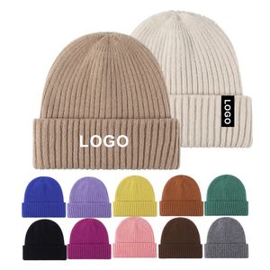 Bonnet en acrylique tricoté côtelé épais et chaud pour l'hiver, grande taille, avec étiquette tissée, en laine, personnalisable avec logo - Product Image 1