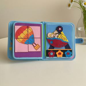 Fábrica al por mayor Montessori sensorial ocupado bolsa de tablero para niños fieltro blanco juguete educativo portátil con Juego de piezas - Product Image 5