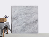 Carrelage en porcelaine pleine masse effet marbre Foshan 1000x1000mm, gris brillant, grand format 1m, pour projets résidentiels et commerciaux