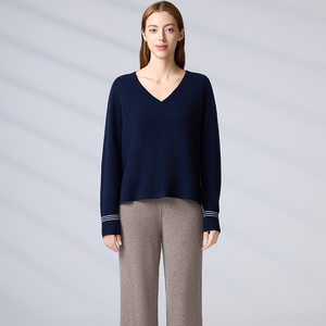 High Quality Oversized Cashmere Women's Casual V Neck Knitwear Merino Wool Long Sleeves <b>Pullover</b> Sweater for Ladies - Product Image 3