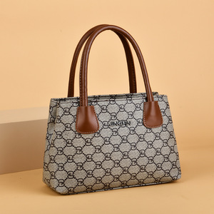 <span class=keywords><strong>Sac</strong></span> seau pour <span class=keywords><strong>femme</strong></span>, style rétro minimaliste, texture simple, fermeture éclair, doublure polyester, nouvelle collection Printemps 2026, design de niche - Product Image 6