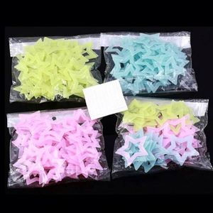 Pegatinas 3D Fluorescentes de Estrellas y Luna Baratas para Bolsas OPP, Brillan en la Oscuridad y son Populares - Product Image 2