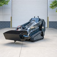 Mini-chargeuse sur chenilles avec godet malaxeur à béton et benne hydraulique à basculement élevé pour la construction