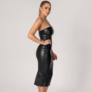 Vestido MIDI para mujer Color sólido Moda Cuerpo delgado con pecho extendido después del vestido de cuero PU - Product Image 5