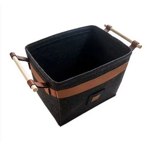 Échantillon Gratuit Sac de Rangement pour Bois de Chauffage en Feutre avec Poignée en Bois Personnalisée, Grande Capacité, Sac de Transport pour Bois, Sac de Transport pour Bûches - Product Image 6