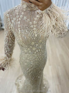 MB40329 مزخرف بتطريز رائع مطرز بالترتر دبي فاخر كوتور فستان أم العروس بأكمام مزينة بالريش - Product Image 2