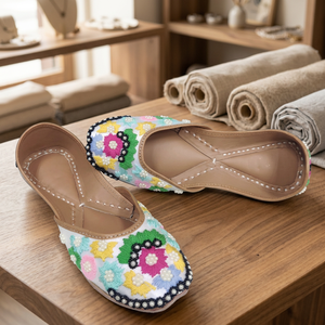 BS INTERNATIONAL 2026, Tenis Casuales Tradicionales de Cuero Genuino para Mujer, Bordados a la Moda, Cómodos y Ecológicos - Product Image 1
