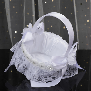 Fête de mariage faveurs pour les invités strass Rose fleur motif ruban arc dentelle <span class=keywords><strong>blanche</strong></span> femmes filles femmes mariée paniers de mariage - Product Image 3