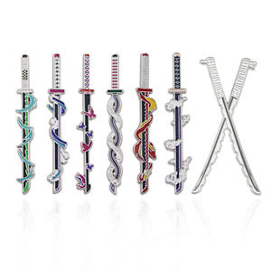 Llavero de Metal Dorado, Estilo <span class=keywords><strong>Tanjiro</strong></span>, Mariposa Ninja, Kyojuro, Rengoku, Modelo de Espada Nichirin, Broche, Insignia - Product Image 5