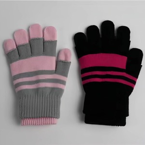 Gants d'hiver chauds en polyester jacquard personnalisés et économiques YJ025 pour femmes, gants tricotés d'hiver pour extérieur, couleur unie, personnalisables. - Product Image 3