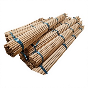 Varas de Ratán Natural Enteras, con Piel Eliminada, Alta Resistencia, Sin Espinas, Superficie Limpia, Longitud Personalizada para la Industria del Mueble - Product Image 1