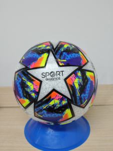 Ballon de football de haute qualité taille 5 en cuir PU, cousu à la machine, thermocollé, pour l'entraînement des adultes et les jeux en extérieur - Product Image 4