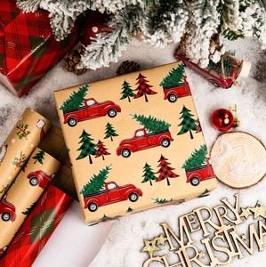 Rouleaux de papier d'emballage kraft de Noël 17 pouces, motif camion rouge Père Noël et carreaux, ensemble de papier cadeau - Product Image 1