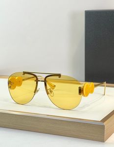Nuevas Gafas de Sol Polarizadas de Marca de Lujo para Hombre Moda Montura Grande y Flexible Estilo Piloto para Mujer - Product Image 2