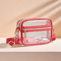 Sac à main transparent approuvé pour les stades, nouveau design été 2025, vente en gros, petit sac bandoulière en PVC pour femmes, pour concert