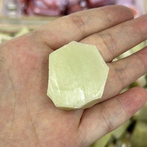 สังเคราะห์สีเขียวมะกอกทึบแสง CZ หยาบสำหรับเครื่องประดับ - Product Image 6
