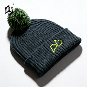 Berretto QJ OEM Personalizzato con Logo Ricamato, Cappello Lavorato a Maglia Caldo per Inverno, Sci, Escursionismo, Regolabile Unisex per Climi Freddi - Product Image 6