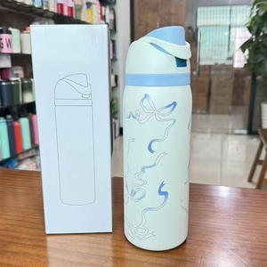 <span class=keywords><strong>Botella</strong></span> de Agua Deportiva 2026, Nueva, con Aislamiento al Vacío, de Acero Inoxidable 304, Gran Capacidad, Portátil, para Auto y Eventos - Product Image 5