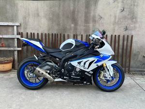 BMW1 S1000RR Superbike 999cc, 4 cylindres en ligne, 207 CV, haute performance en course, motos à essence - Product Image 3