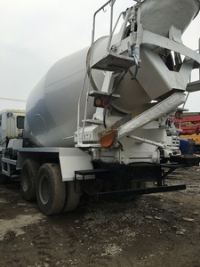 6X4 Isuzu 8m3 9m3 10m3 camion mélangeur de béton d'occasion situé à Shanghai - Product Image 6