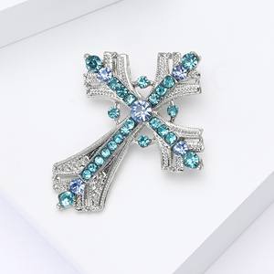 Nouveauté 2026 : Broches Croix Élégantes avec Strass Tendance pour Robes et Invitations de <span class=keywords><strong>Mariage</strong></span> - Product Image 5