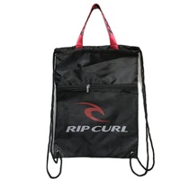 Sac de sport en polyester noir personnalisé avec cordon de serrage, idéal pour la plage et le surf, sac à dos de transport avec poche en filet zippée