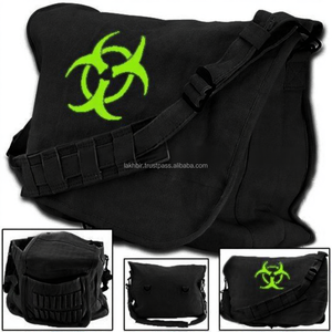 Bolso de hombro de lona de algodón con estampado Black Bio Hazard - Product Image 1