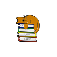 Surewin Crafts Manufacture des épingles en émail de livre personnalisées | Épingles de lecture personnalisées pour les auteurs, les bibliothèques et les amateurs de livres