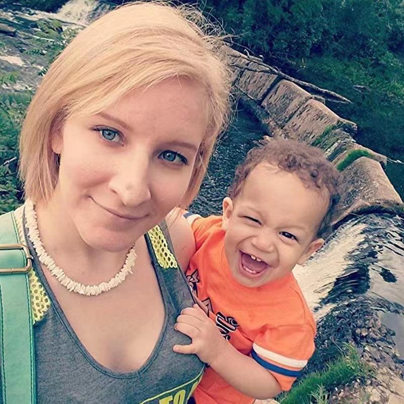 สร้อยคอเปลือกหอยแตกสีขาว45ซม. + 7ซม.