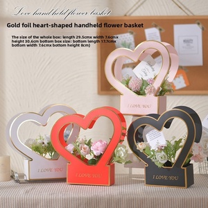 Caja de Regalo de <span class=keywords><strong>Flores</strong></span> Frescas <span class=keywords><strong>en</strong></span> Forma de Corazón, Cesta de <span class=keywords><strong>Flores</strong></span> Hecha a Mano <span class=keywords><strong>con</strong></span> Estampado <span class=keywords><strong>en</strong></span> Caliente, de Cartón Blanco Reciclable - Product Image 4