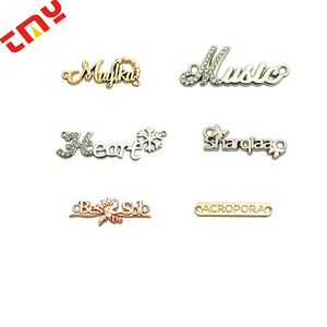 Étiquettes métalliques de haute qualité, <span class=keywords><strong>Mini</strong></span> lettres personnalisées, accessoires de fabricant, conception personnalisée, Logo gravé, étiquettes de vêtements en métal - Product Image 6